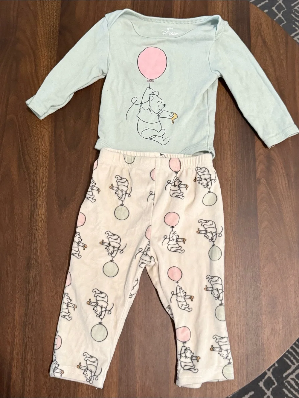 Baby girl Winnie the Pooh onesie and pants set